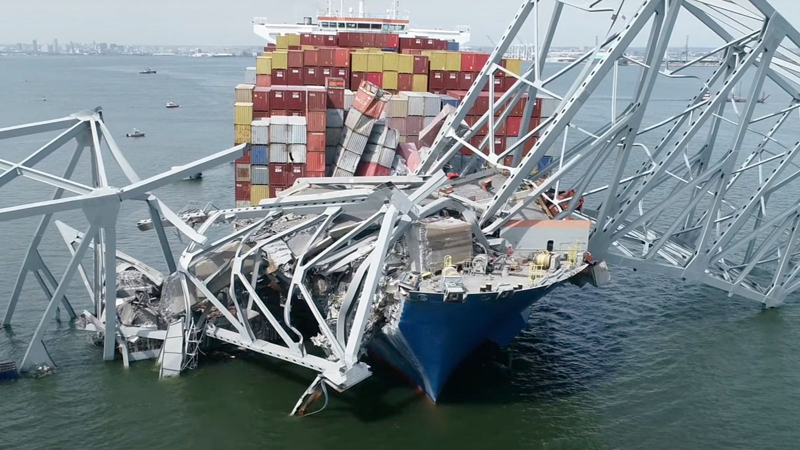 Pilot dropped port anchor in bid to swing ship away from Baltimore bridge, officials say